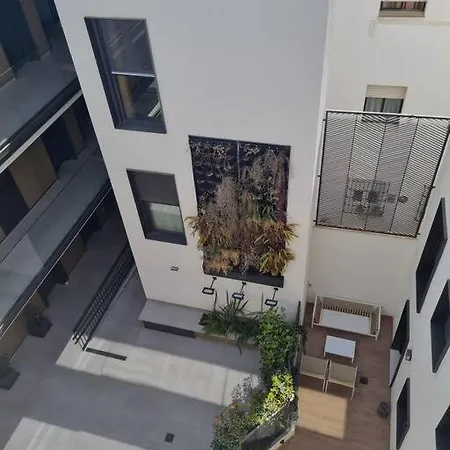 Luxury In Center *